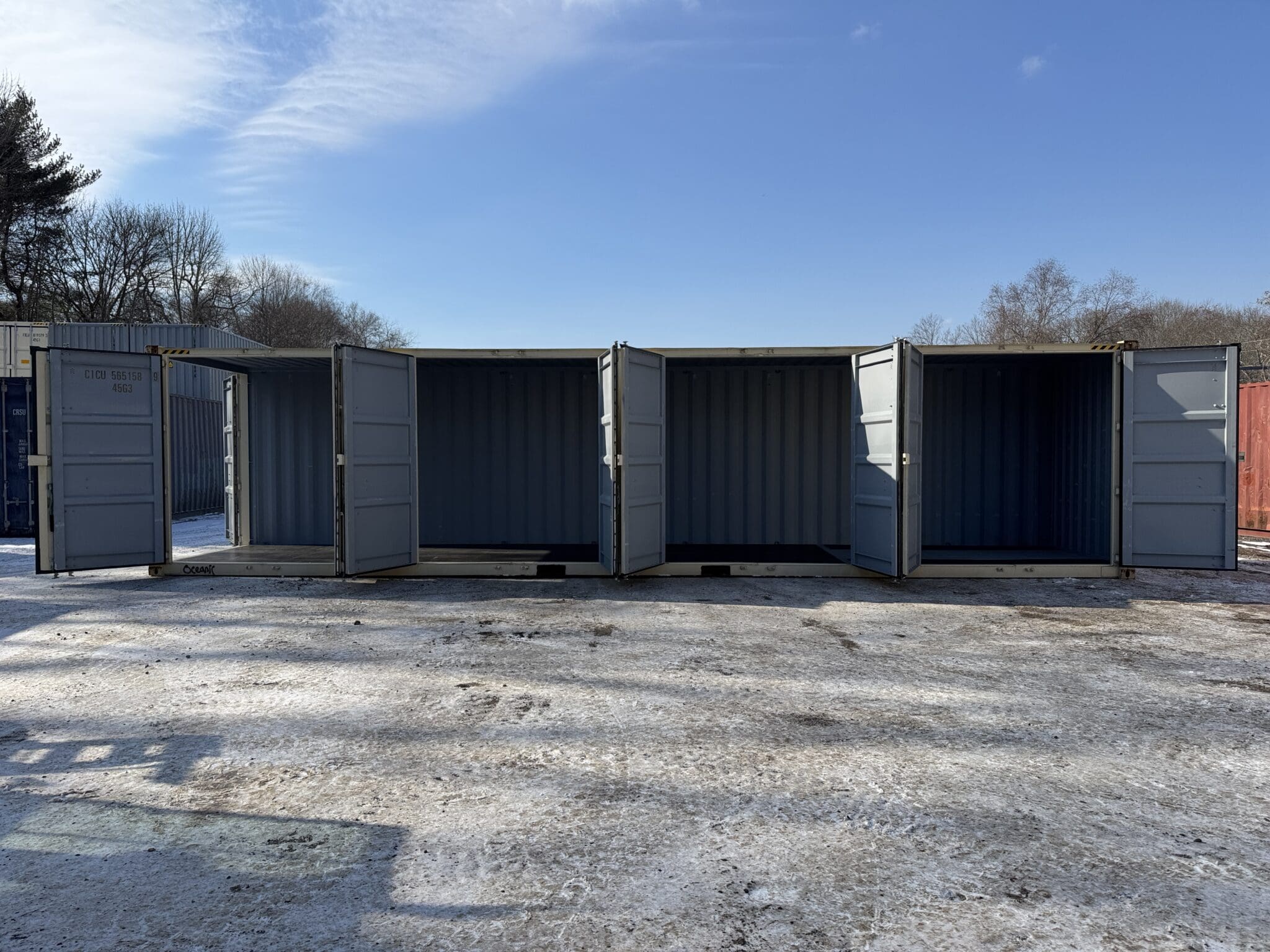 40′ x 8′ x 9.5′ Tall – HIGH CUBE With 4 Doors!